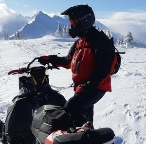 Meet your Posher, Eric